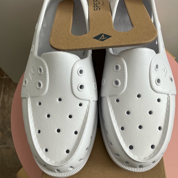Sperry A/O Float Boat Shoes - Picture 5 of 8